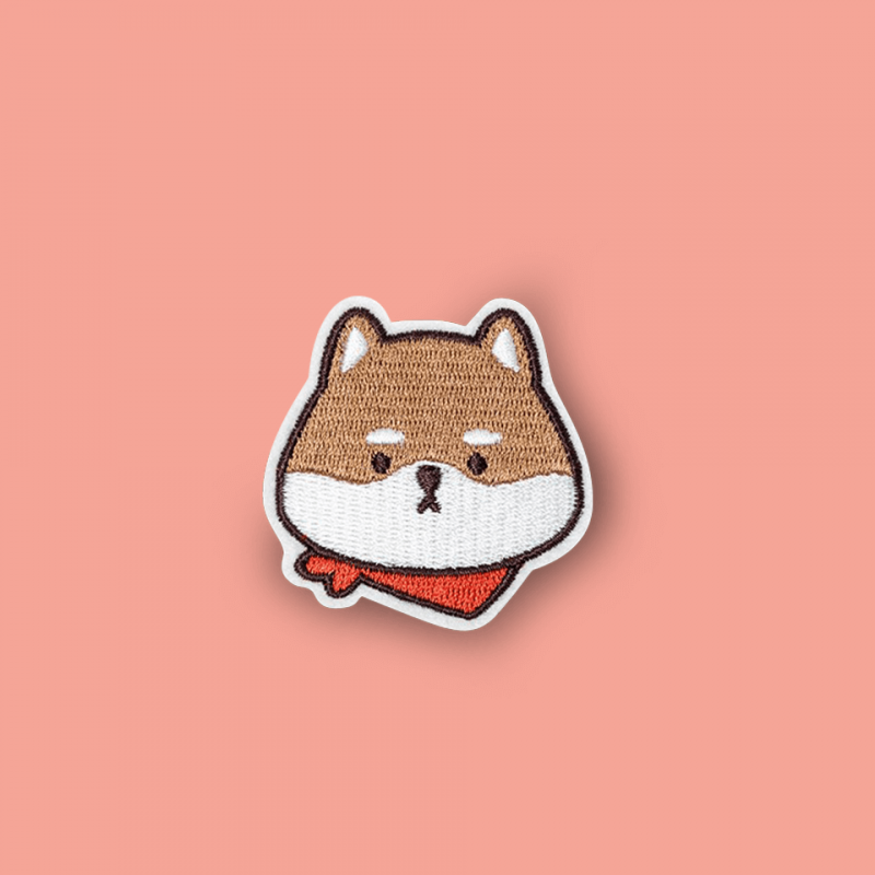 Pin parche bordado Shiba café carita