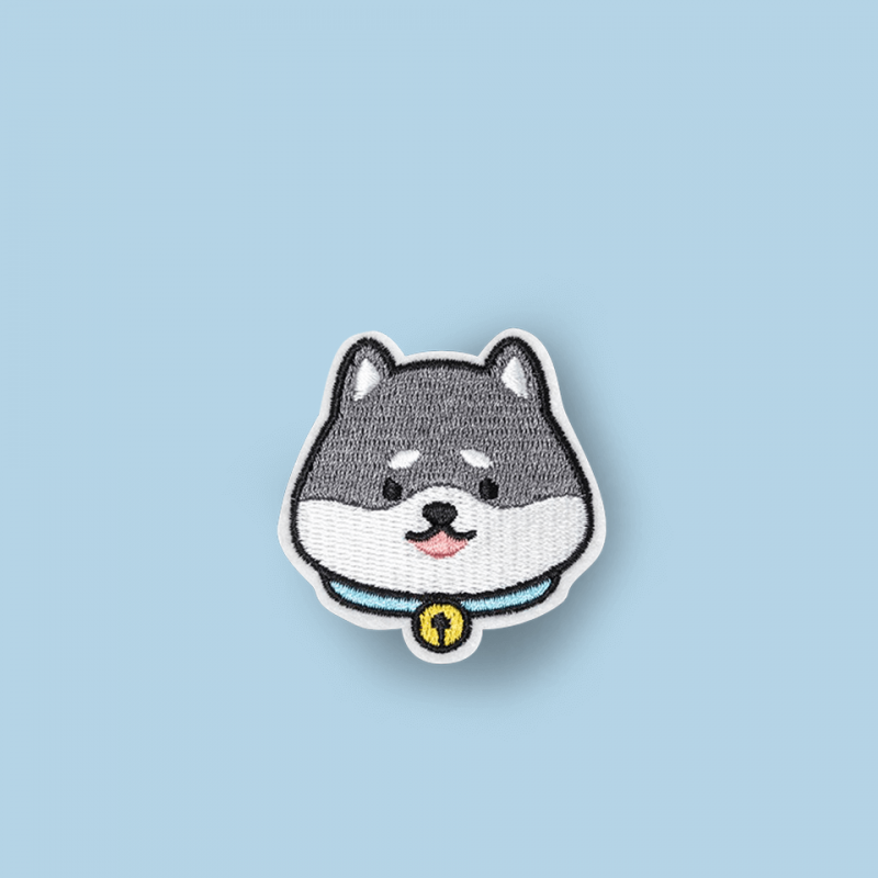 Pin parche bordado Shiba gris carita Pin parche bordado Shiba gris carita